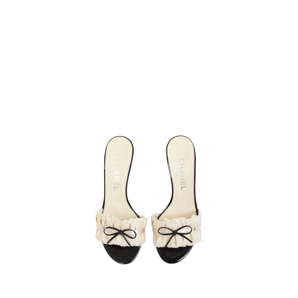Chanel CC Ruffle Bow Heels
