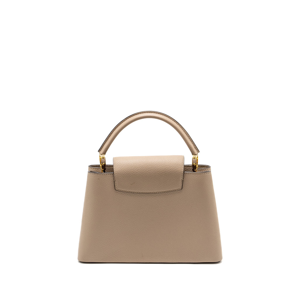 Capucines PM Calfskin Leather Handbag Grey Gold-Tone Hardware