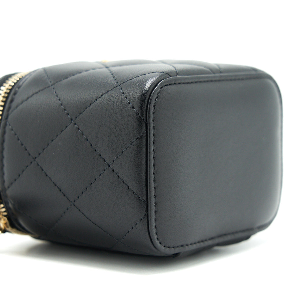CHANEL 22C Pearl Crush Mini Vanity With Chain Lambskin Black GHW