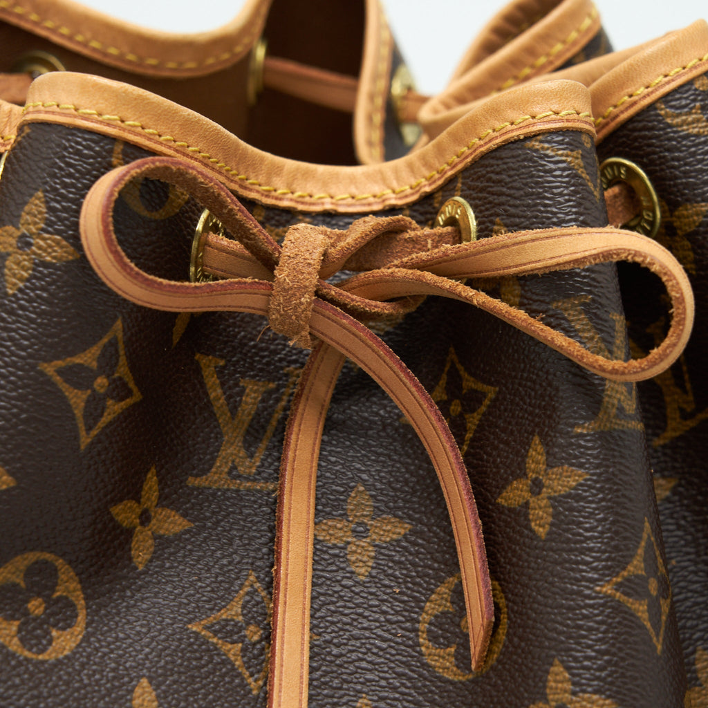 Neo Noe GM Monogram Canvas Handbag Gold-Tone Hardware