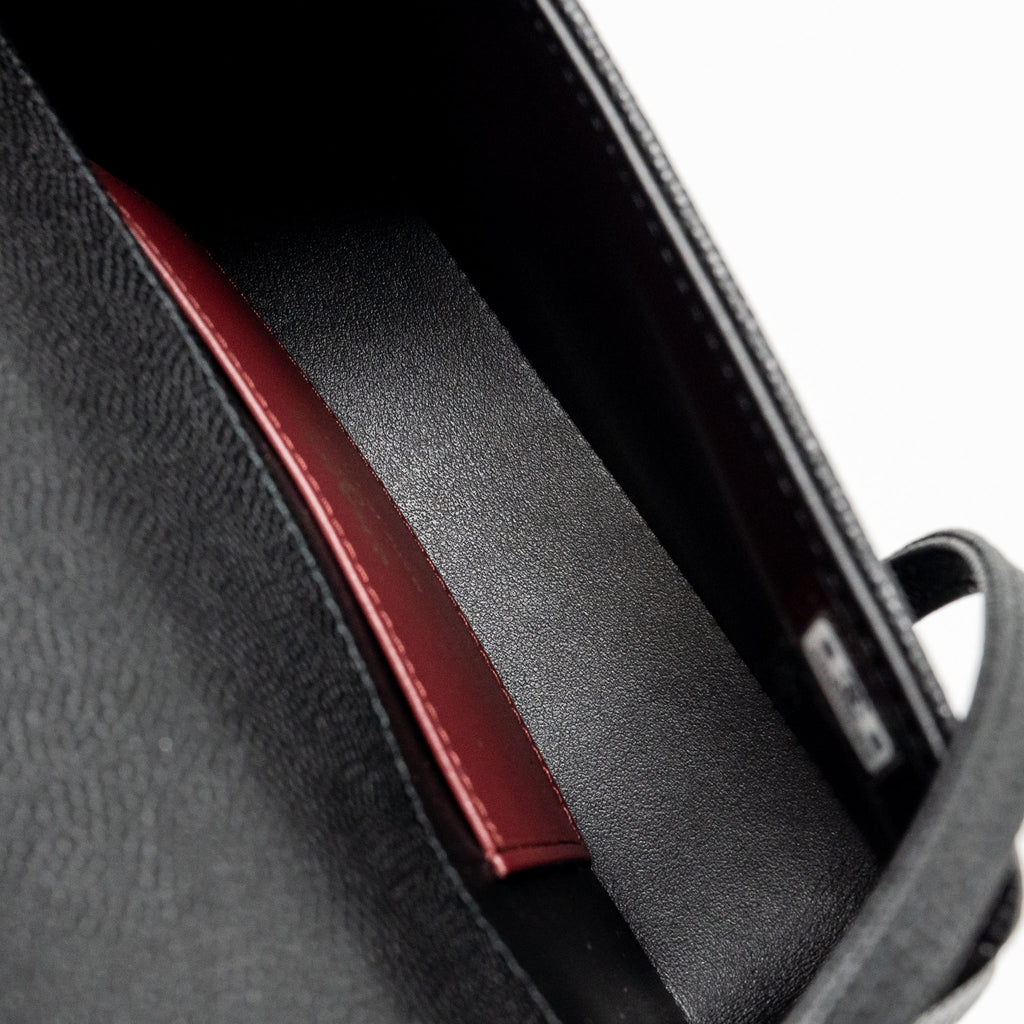 Lorenzia Chanel 26P Preppy Coco Clutch Grained Shiny Calfskin Black GHW