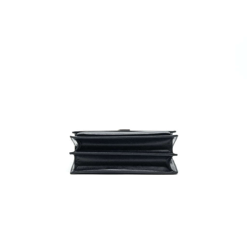 Lorenzia Sunset Shoulder Bag Leather Black Silver-Tone Hardware