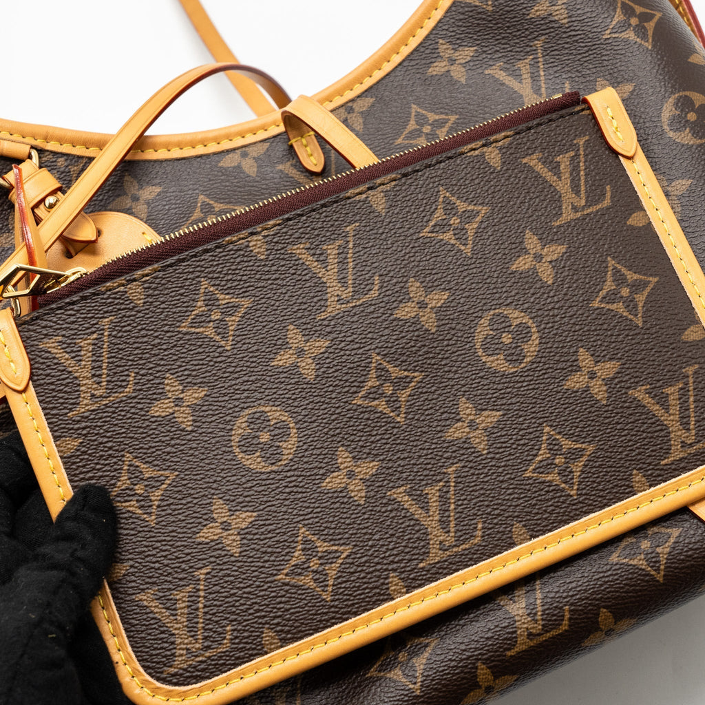 Carryall PM Monogram Canvas Tote Bag Gold-Tone Hardware