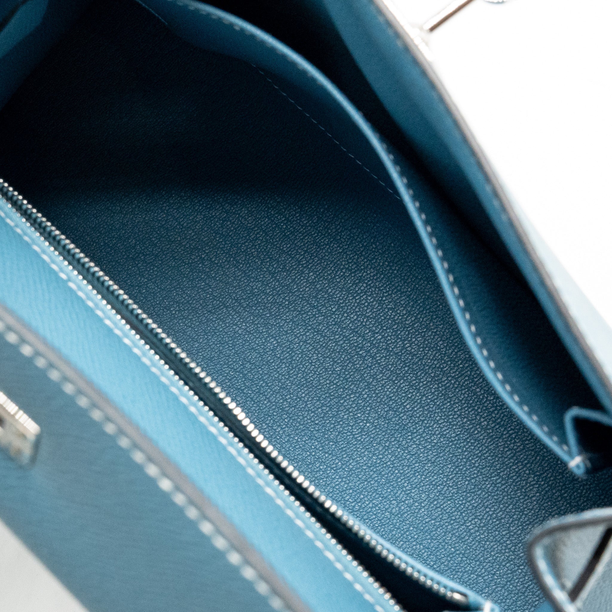 Lorenzia Kelly 25 Epsom Leather Handbag Bleu Jean Silver-Tone Hardware
