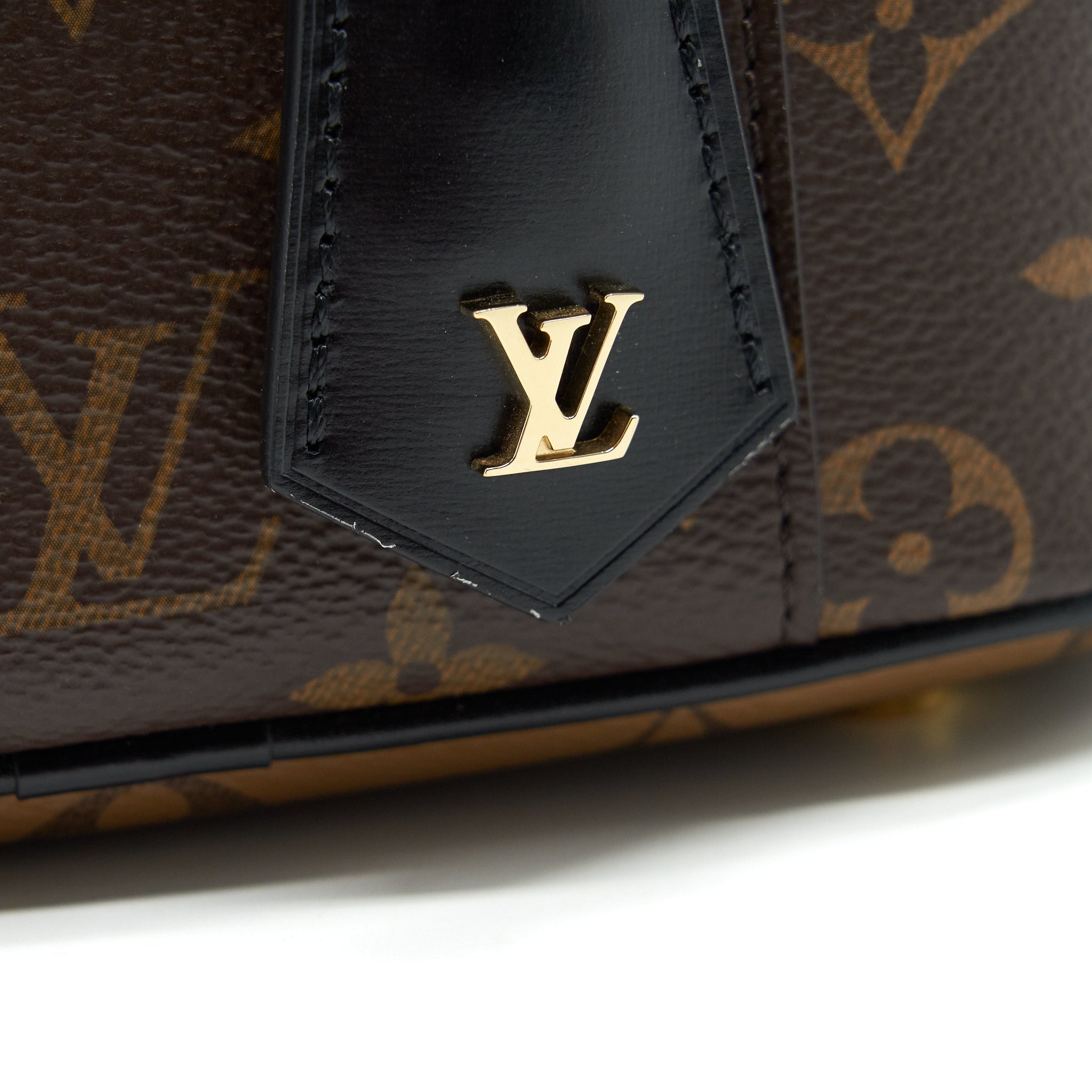 Vanity PM Monogram Canvas Shoulder Bag Gold Tone Hardware