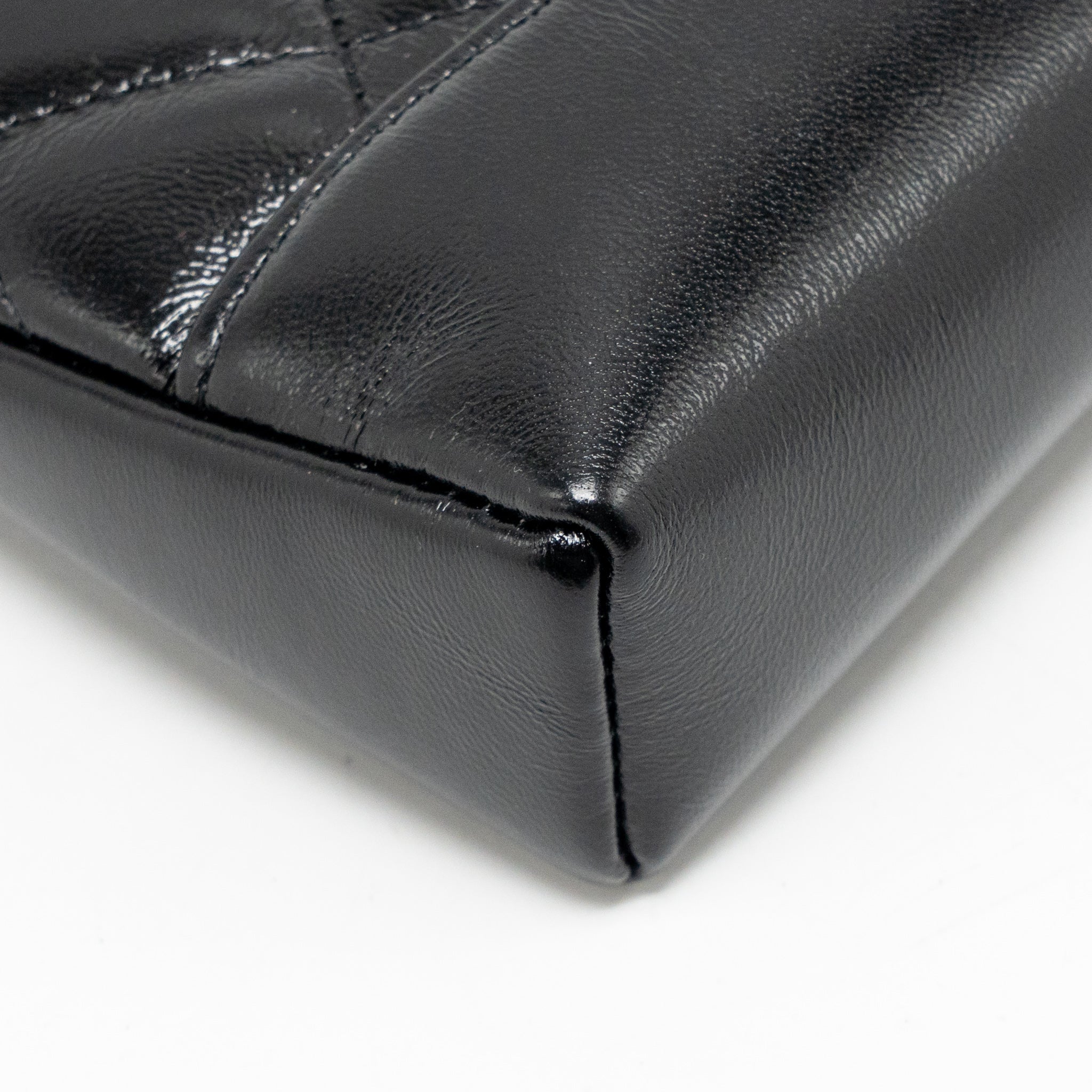 Mini 31 Clutch With Chain Shiny Lambskin Leather Black Light Gold-Tone Hardware