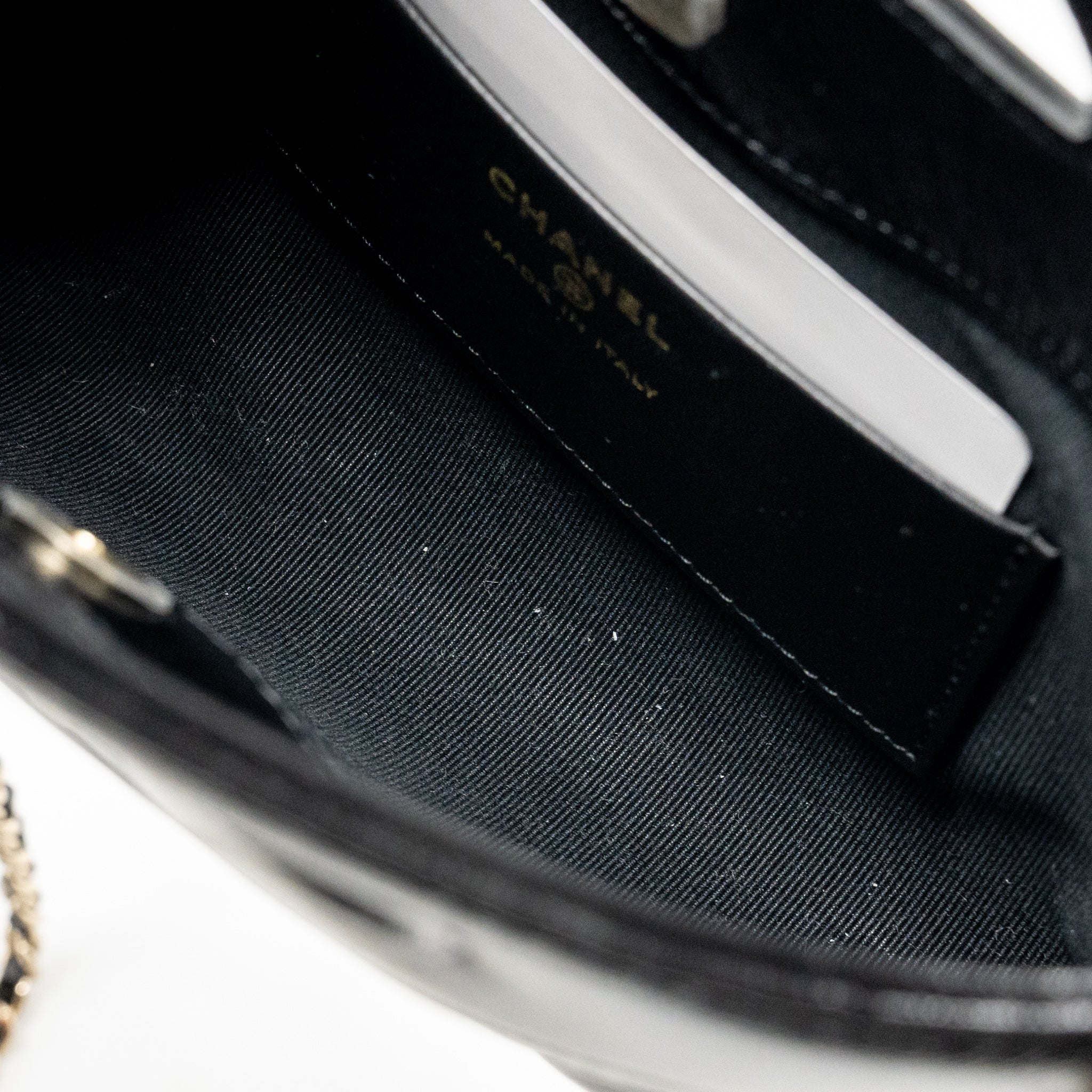 Mini 31 Clutch With Chain Shiny Lambskin Leather Black Light Gold-Tone Hardware